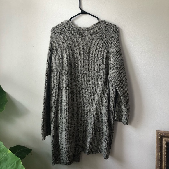 Grey Wool Vest - Picture 2 of 3